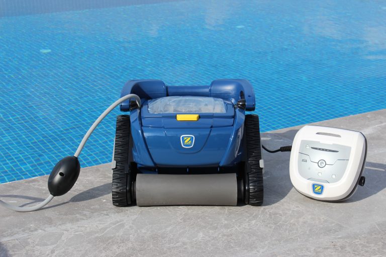 How to Start a Pool Cleaning Business?